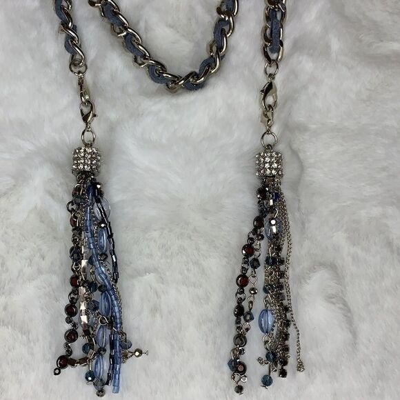 Premier Designs Dusk lariat.  - Picture 3 of 3